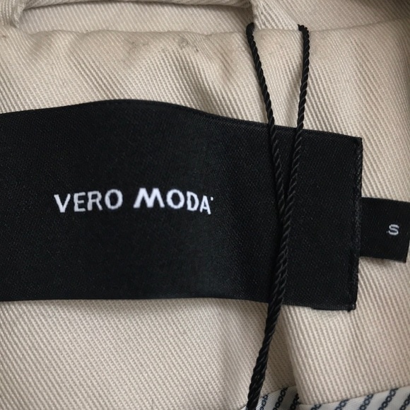 Trench Jacket - Picture 3 of 4